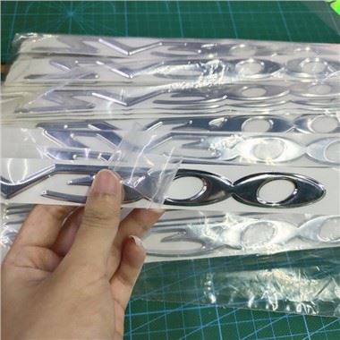3D 크롬 스티커