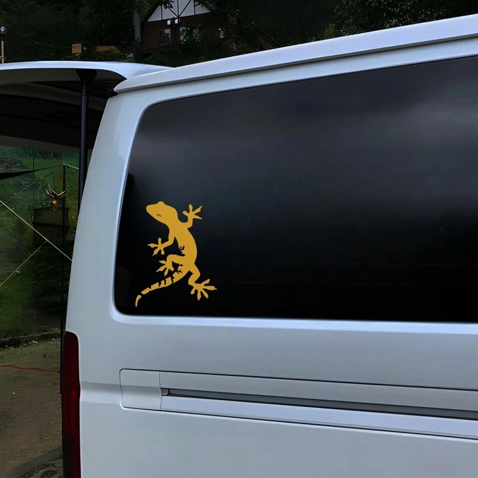 Gecko Strolling Pickup Truck Window Glass Decal best
